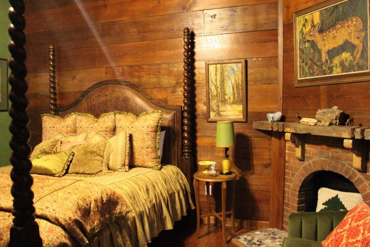The Gallery House Boutique Hotel Стивенвилл Экстерьер фото
