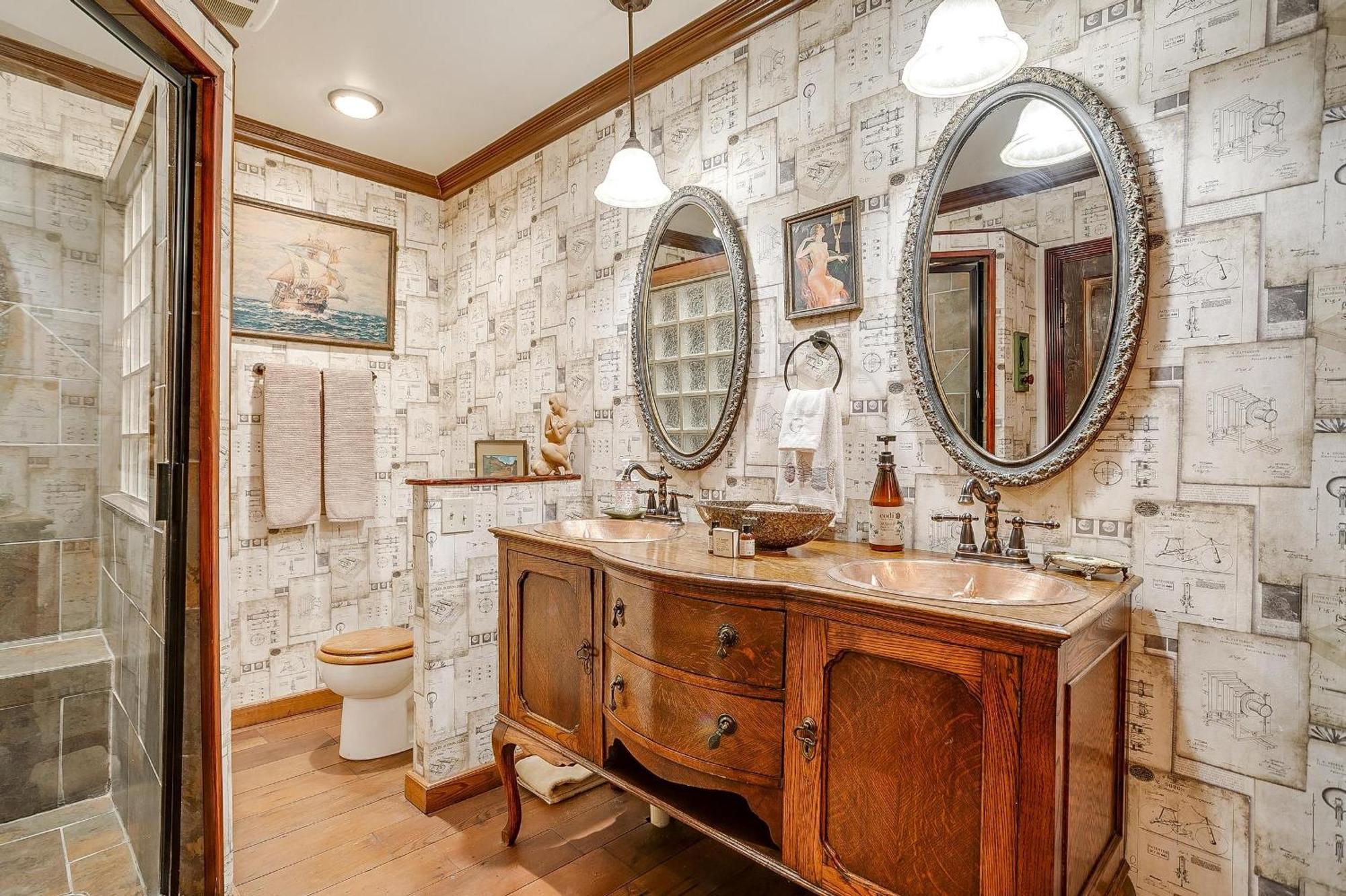 The Gallery House Boutique Hotel Стивенвилл Экстерьер фото