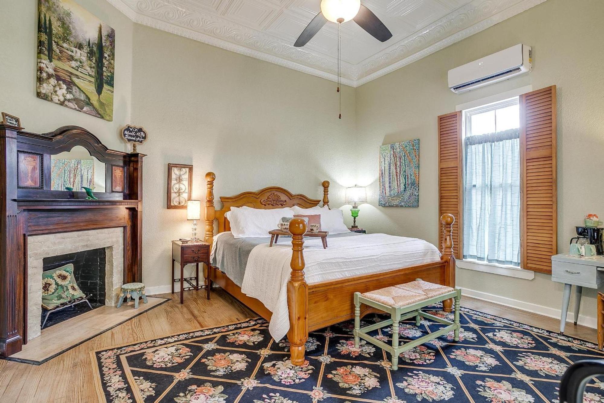 The Gallery House Boutique Hotel Стивенвилл Экстерьер фото